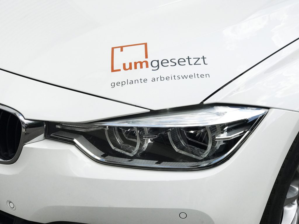 Logo Design Autoaufkleber für umgesetzt