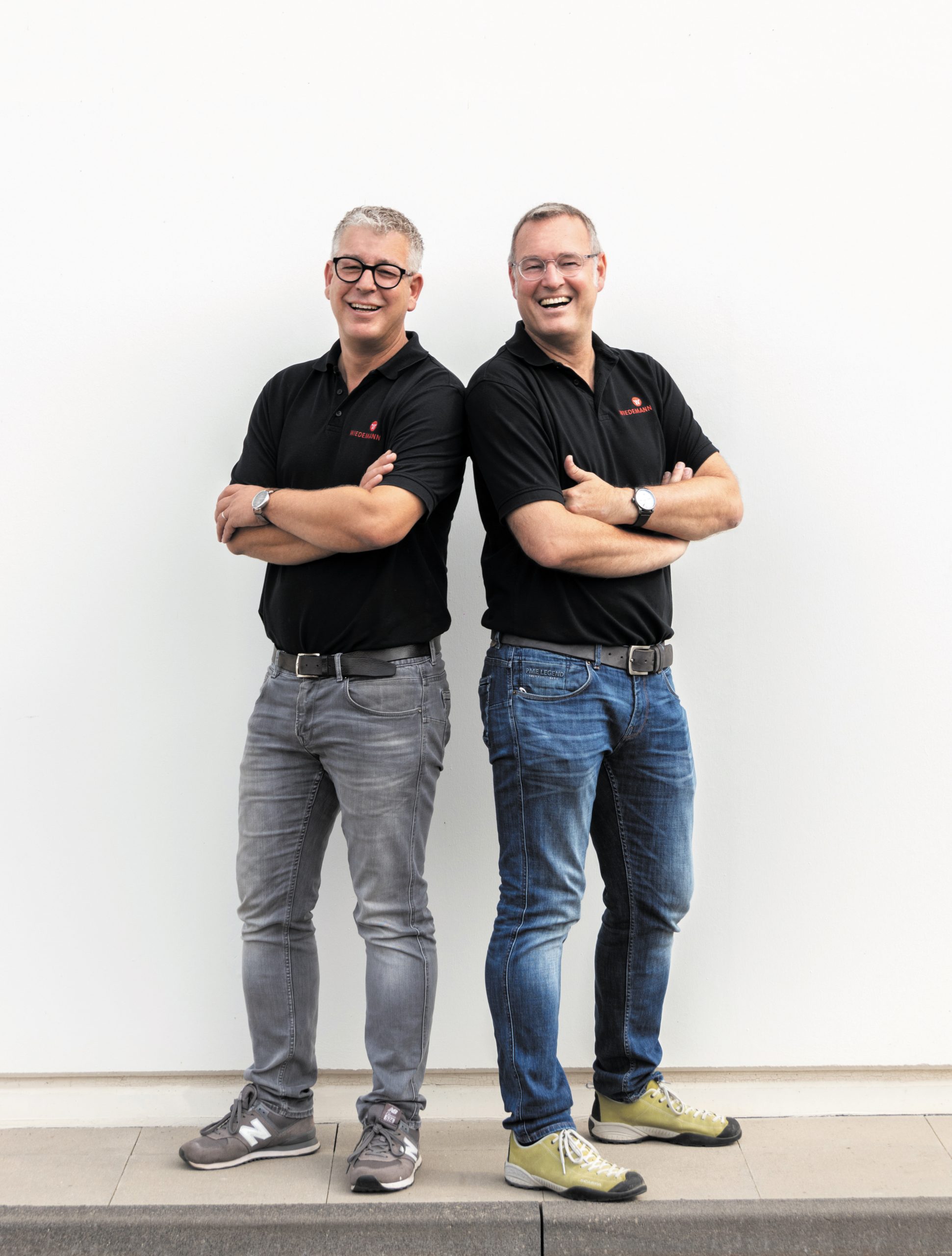 Das Bild zeigt die Inhaber, Sven und Holger Wiedemann, der Firma Wiedemann 